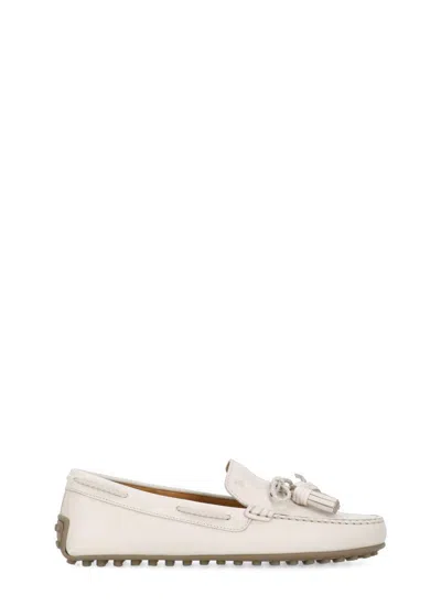 Tod's Flat Shoes