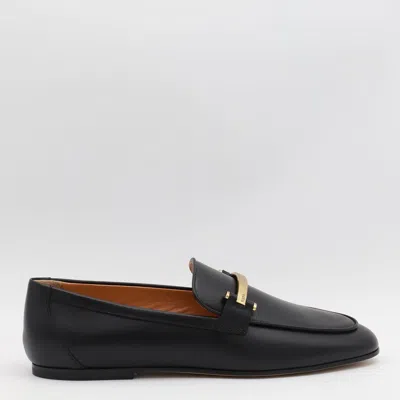 Tod's Flat Shoes