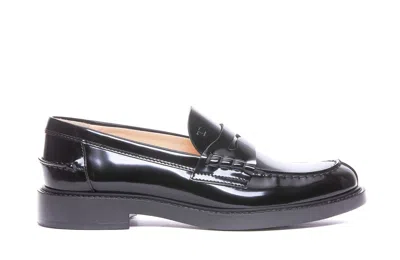 Tod's Flat Shoes In Black