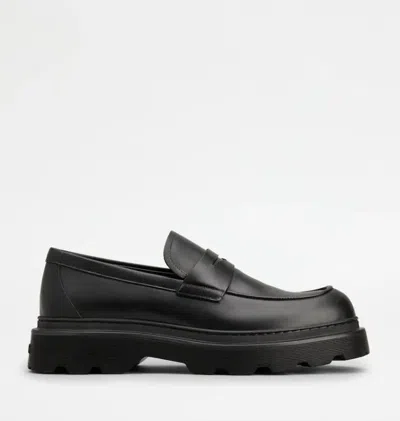Tod's Flat Shoes In Black