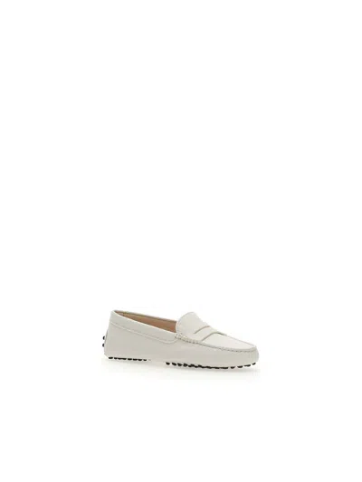 Tod's Gommino Leather Driving Shoes In White