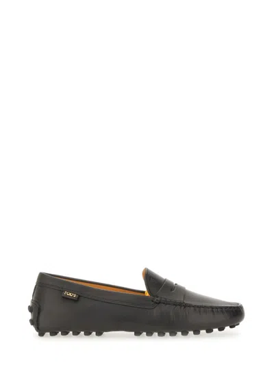 Tod's "gommino" Leather Loafer In Black