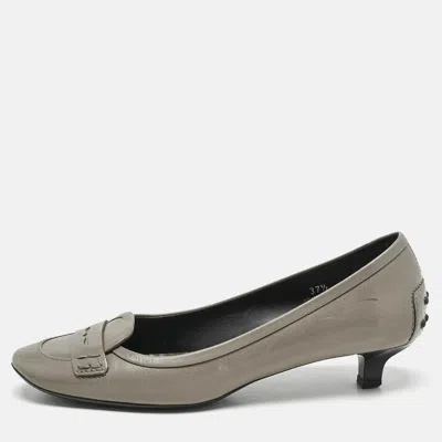 Tod's Green Leather Loafer Pumps
