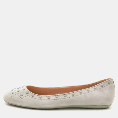 Tod's Grey Suede Ballet Flats In Neutral