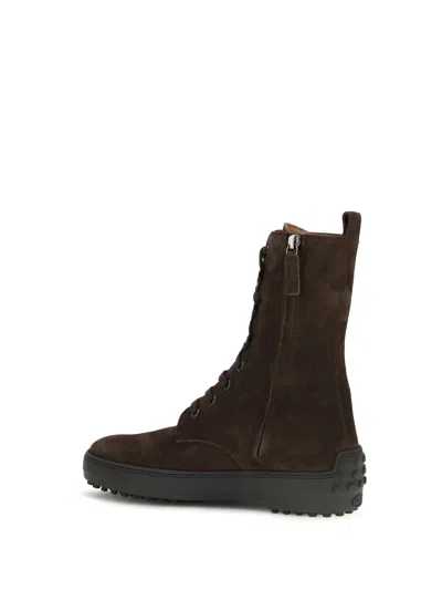 Tod's Lace-up Suede Boot In Brown