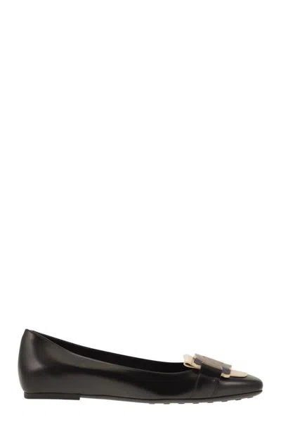 TOD'S TOD'S LEATHER BALLERINA WITH CHAIN