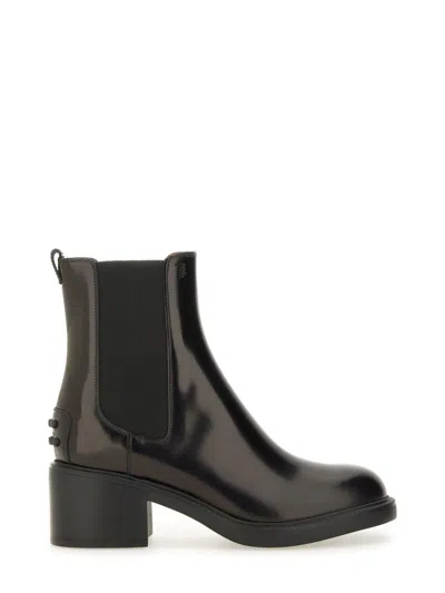 Tod's Leather Boot In Black