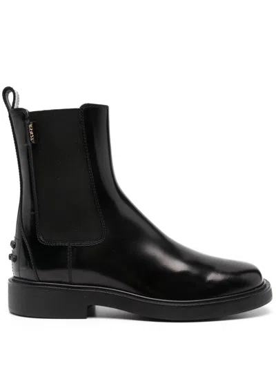 Tod's Leather Chelsea Boot In Black