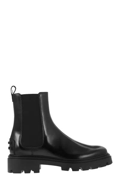 Tod's Chelsea Boot In Black
