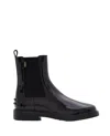 Tod's Tods Patent Leather Chelsea Boots In Black
