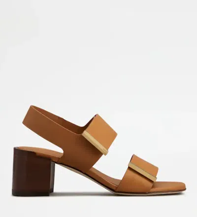 Tod's Leather Sandals In Brown