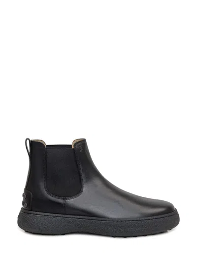 Tod's Leather Stvale In Black