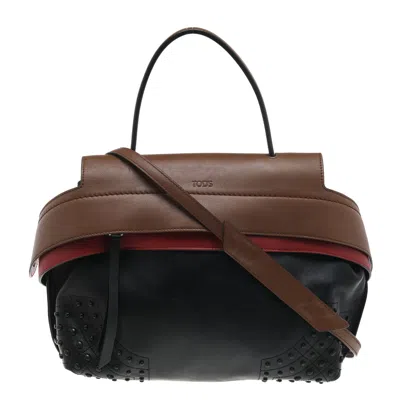 Tod's Leather Wave Top Handle Bag In Black