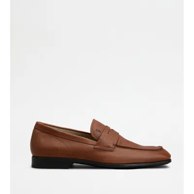 Tod's Loafers In Leather In Brown