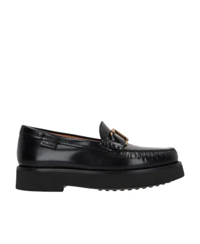 Tod's Logo-plaque Leather Loafers In Black