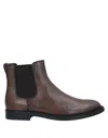 Tod's Ankle Boots In Brown