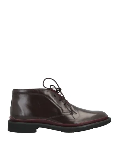 Tod's Ankle Boots In Brown