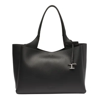 Tod's Medium Leather Shopping Bag In Black