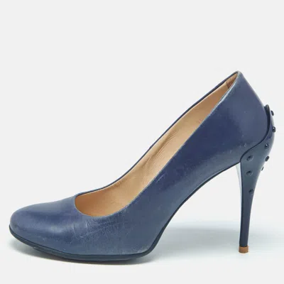 Tod's Navy Blue Leather Round Toe Pumps