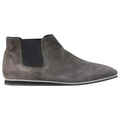 Pre-owned Tod's No Code Dark Grey Suede Elastic Gusset Round Toe Flat Ankle Bootie Eu37 In Gray