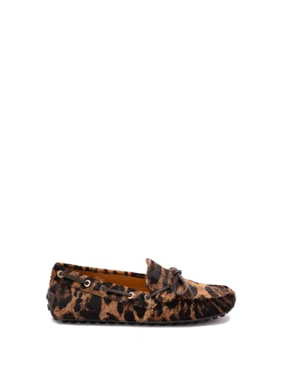 Tod's Polished Calf Leather Loafers In Brown