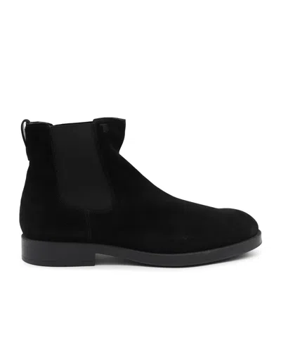 Tod's Round Toe Chelsea Boots In Black