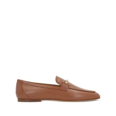 Tod's Shoes In Brown