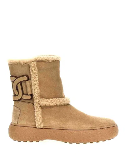 Tod's Shoes In Brown