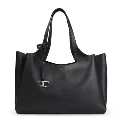 Tod's Shoulder Bags