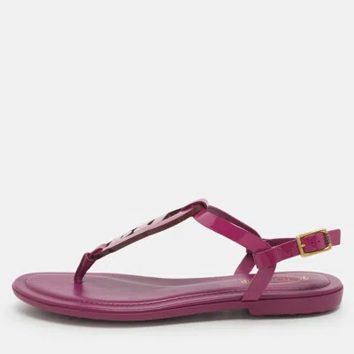 Tod's Size 37 Fuchsia Patent Leather Flat Sandals In Pink