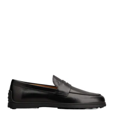 Tod's Slip On Loafers In Black