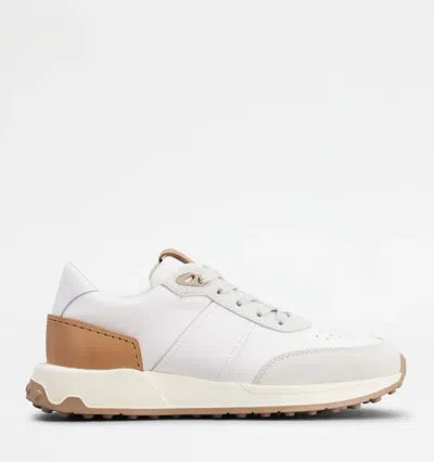 Tod's Sneakers In Leather And Technical Fabric In White