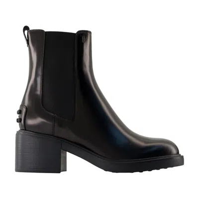 Tod's Stivaletto Ankle Boots In Black