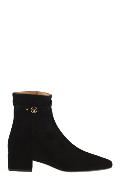 Tod's Suede Ankle Boots
