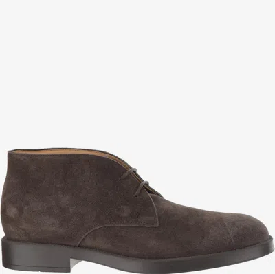 Tod's Suede Desert Boots In Brown
