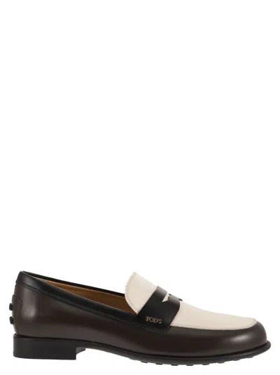 Tod's Two Tone Calfskin Leather Loafers In Black