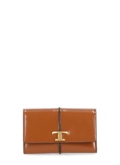 Tod's T Timeless Leather Wallet In Brown