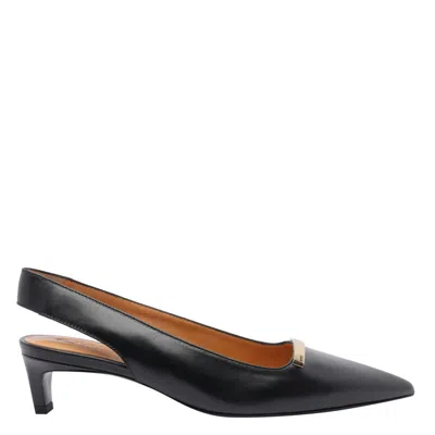 Tod's With Heel