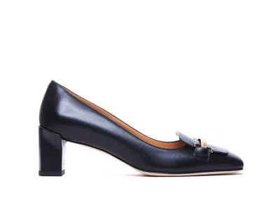 Tod's With Heel In Black