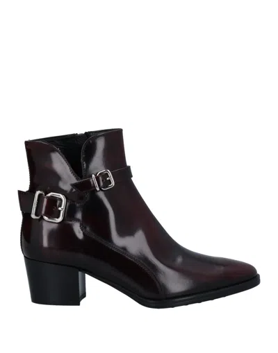 Tod's Ankle Boots In Red