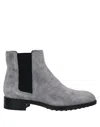 Tod's Ankle Boots In Grey