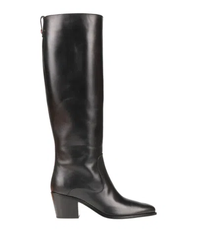 Tod's Knee Boots In Black