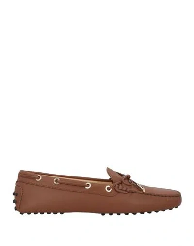 Tod's Woman Loafers Brown Size 8 Leather