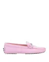 Tod's Grained Leather Gommino Driving Shoes In Pink