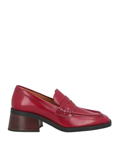 Tod's Woman Loafers Red Size 7 Leather