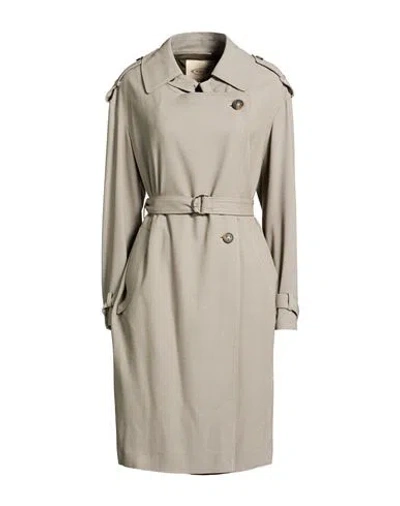 Tod's Belted Trench Coat In Beige