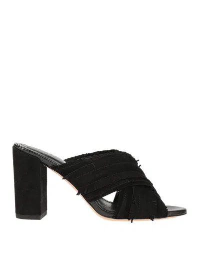 Tod's Sandals In Black