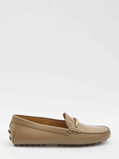 Tod's Women Gommino Moccasins In Cream