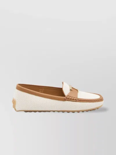 Tod's Urban Gommino Leather Loafers With Metal Detail In White