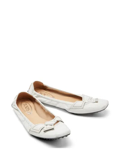 Pre-owned Tod's Vintage Bow Ballet Flats In White
